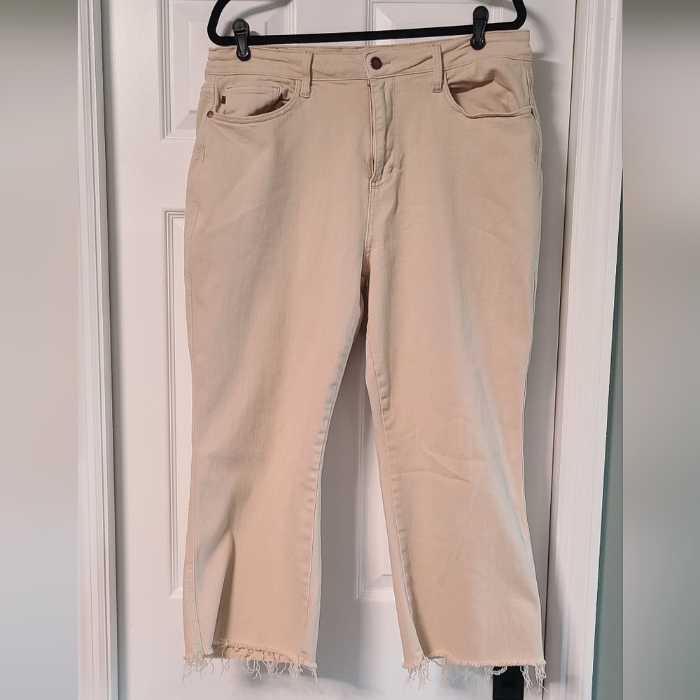 Judy Blue Tan Cropped Jeans